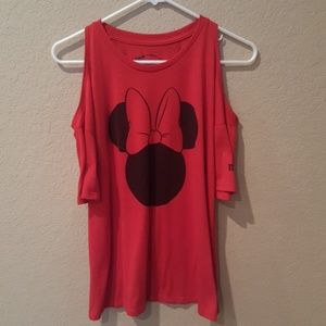 🧜🏻‍♀️ Girls shirt.